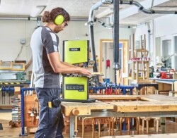 Ryobi RBS904 350W Band Saw - 4